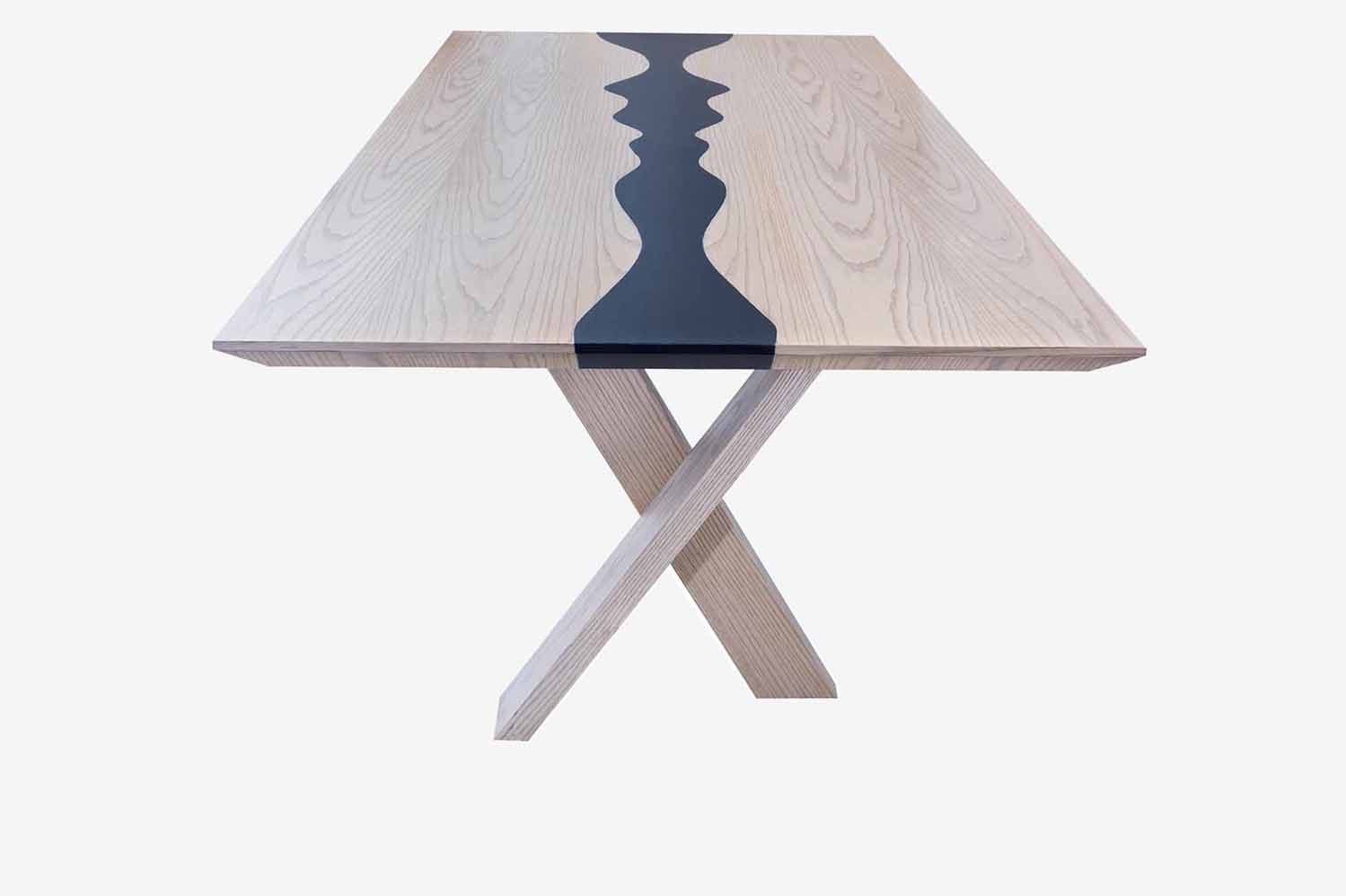 MEANDER DINING TABLE